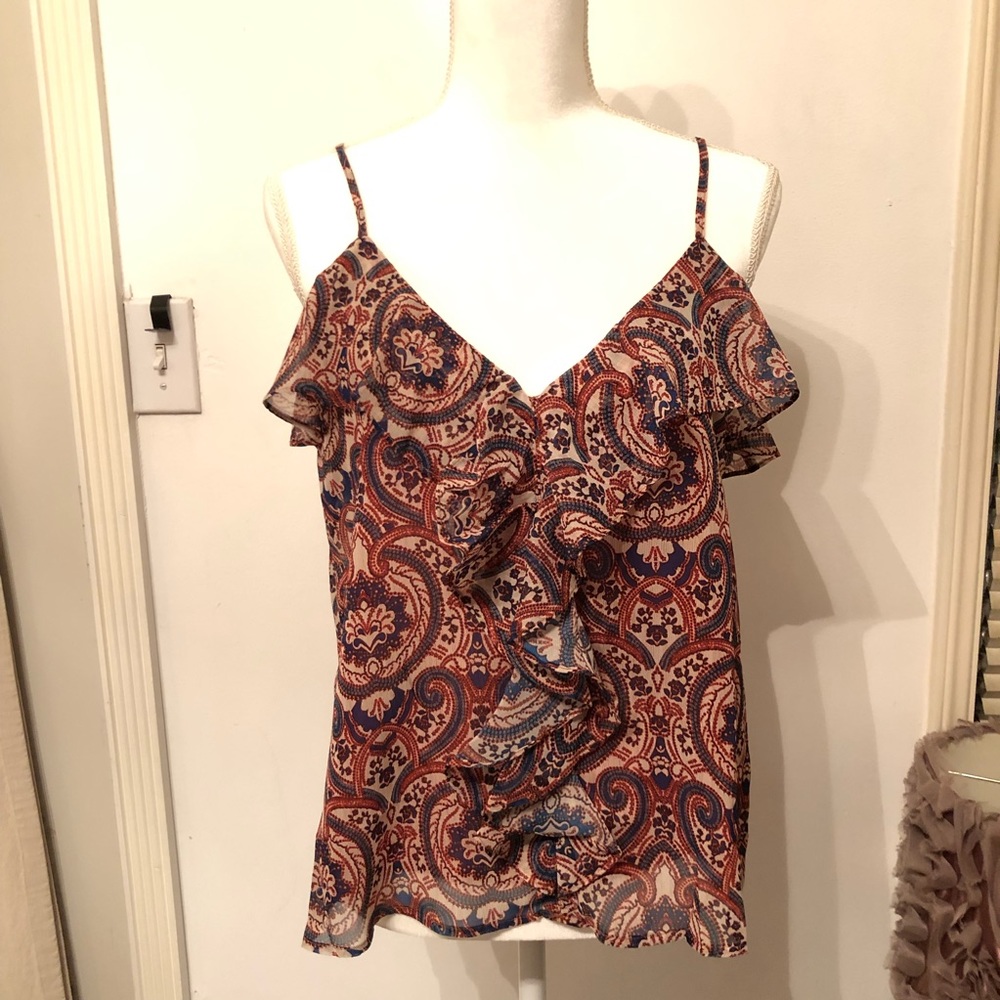 Cupcakes & Cashmere Jueleta Paisley Ruffle Tank
